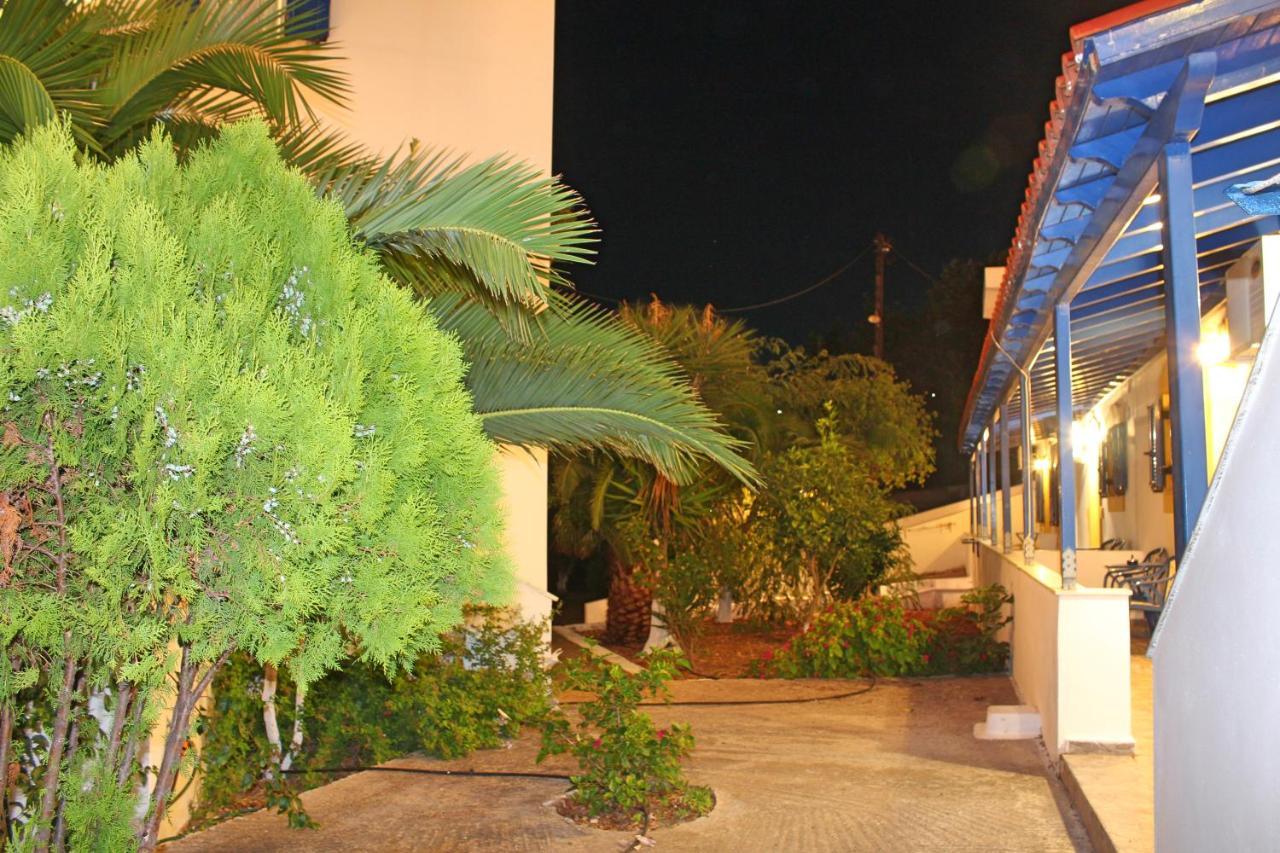 Theofilos Appartements Livadi  Exterior foto